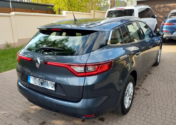 Renault Megane cena 32926 przebieg: 147000, rok produkcji 2018 z Gąbin małe 211